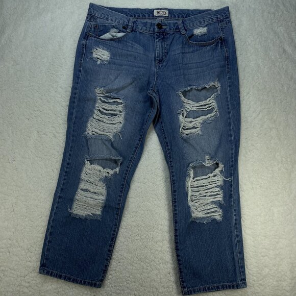 Mudd Capri Jeans Womens Sz 34 Blue Straight Leg Mid Rise Distressed 34x23 - Picture 2 of 8